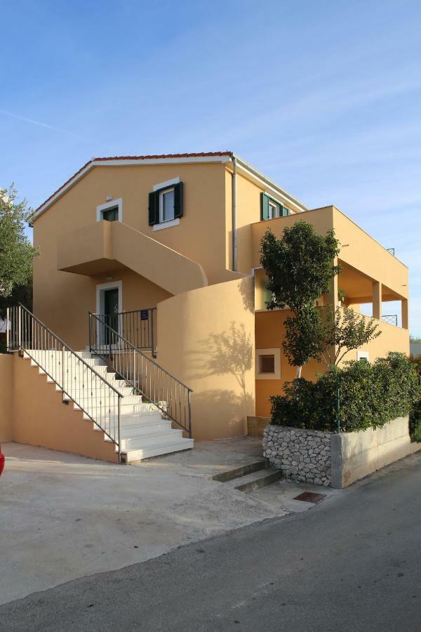 Apartman Zara Ražanj Esterno foto